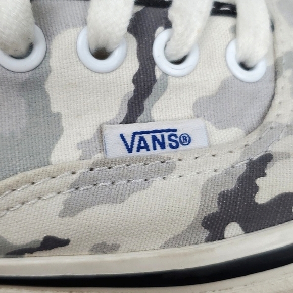 Vans Style 44 Gray‎ Camo Sneaker - Picture 7 of 9
